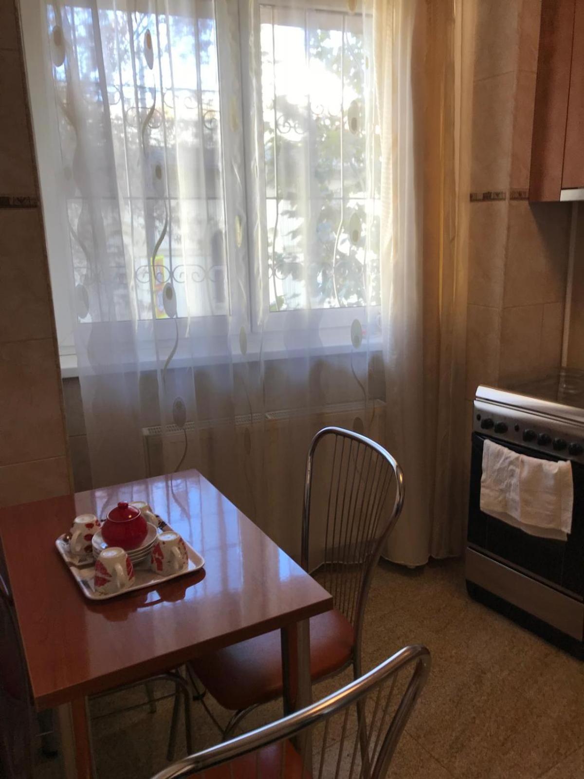 Rainbow Appartment Bukares Bagian luar foto